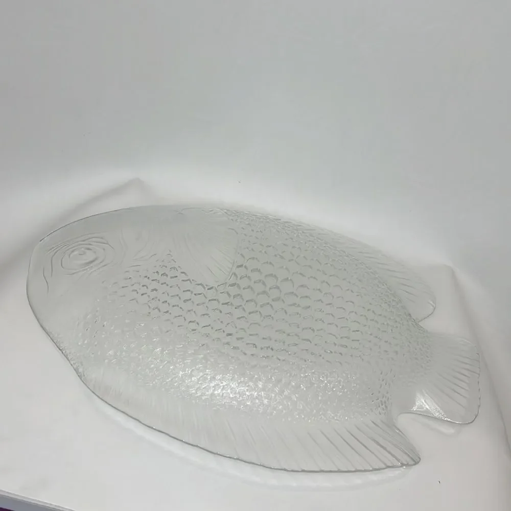 Arcitoc France Fish Serving Platter Plate Textured 15 1/2 In Long 12 1/2 Wide